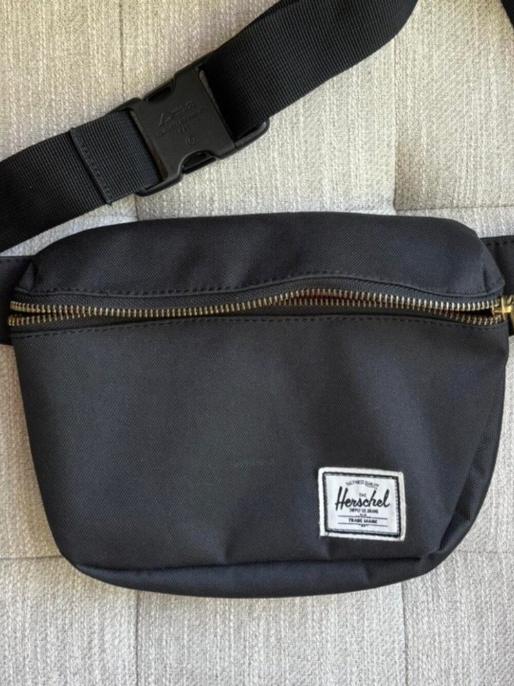 Herschel Crossbody Belt Bag